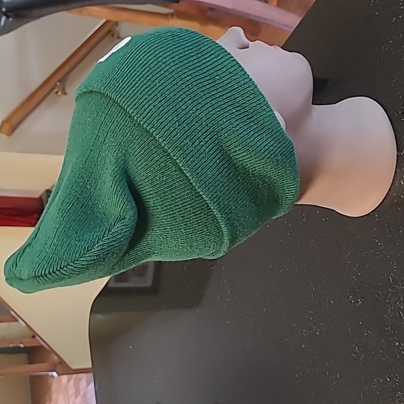 NEW Nike Unisex Beanie - Picture 3 of 9